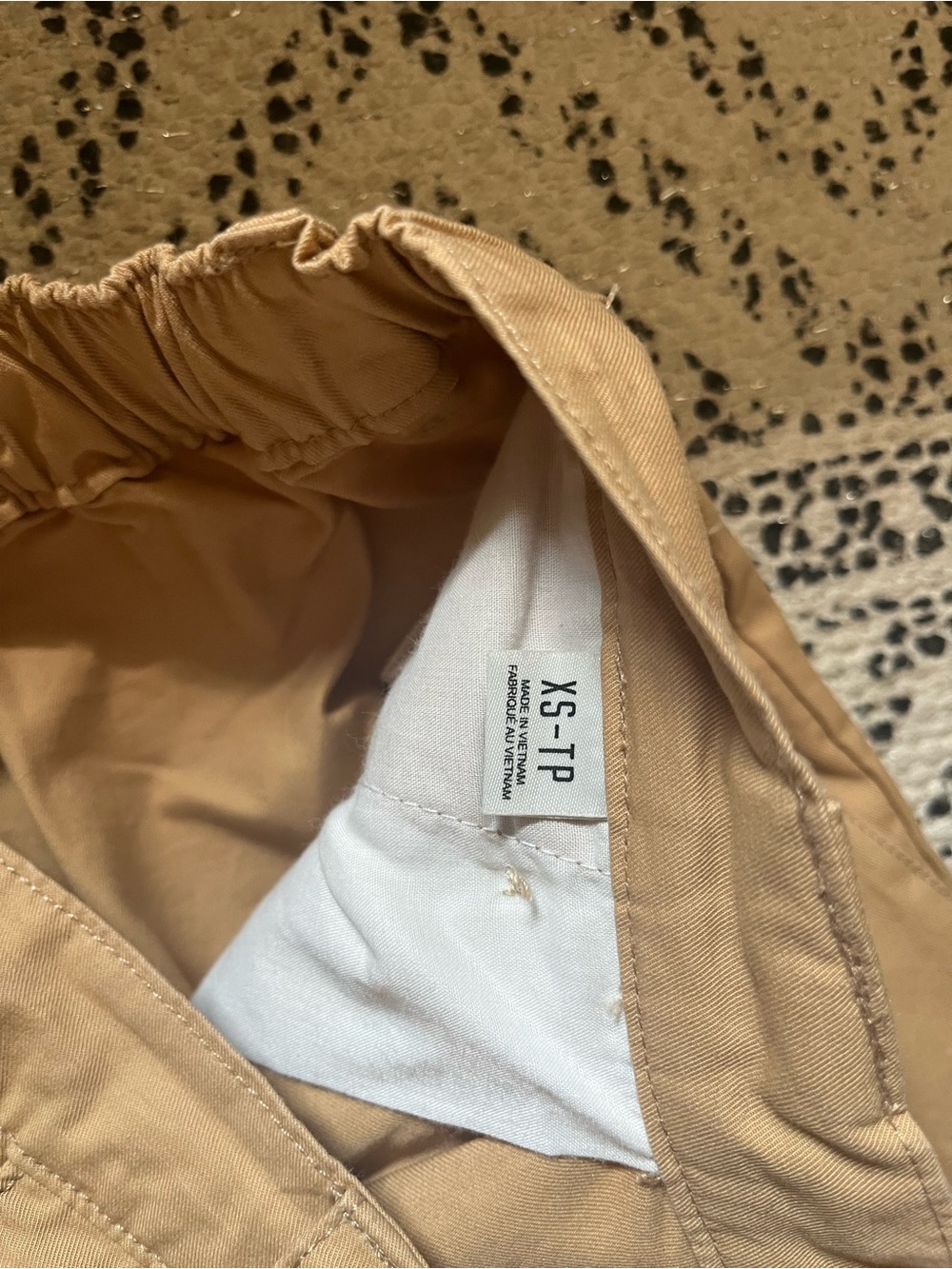 BDG Kari Twill Wide-Leg Cropped Culotte Golden Khaki - Picture 8 of 10